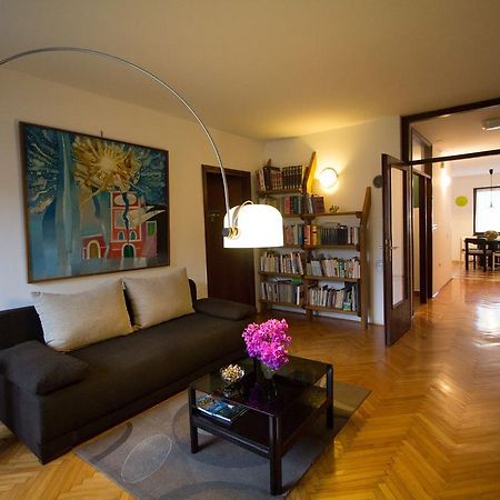 Apartment Cherry Ровинь Экстерьер фото